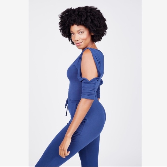 💝 2/$30 Summer & Sage
Slit Sleeve Jumpsuit - Picture 3 of 11